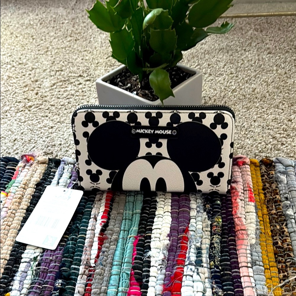 Disney Black and White Geometric Bag
